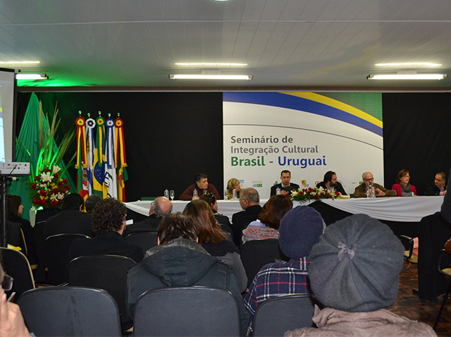 A união com o Uruguai é histórica destacou o secretário Assis Brasil