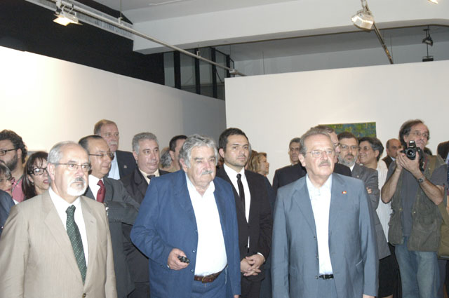 José Mujica abriu a exposição no MACRS- Foto: Niruana Satie