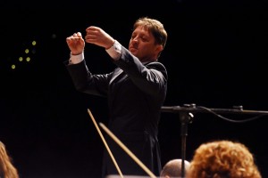 Maestro Evandro Matté será o regente da noite - Foto: Maí Yandara