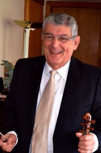 Ao lado de seus alunos, maestro também será um dos solistas da noite