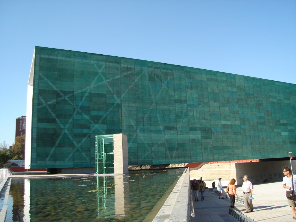 Museu impressiona pela sua arquitetura Foto: Divulgação