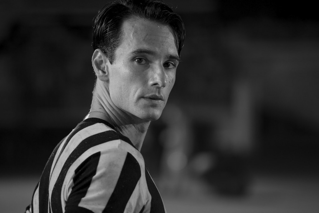 Rodrigo Santoro na pele de Heleno de Freitas, ídolo do futebol Foto: Divulgação