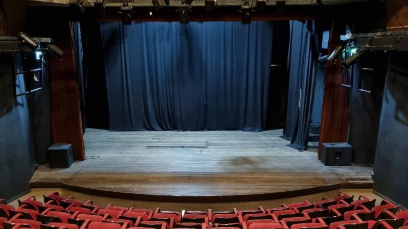 Teatro Bruno Kiefer foto Junior Evans