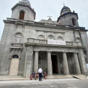Fachada da igreja