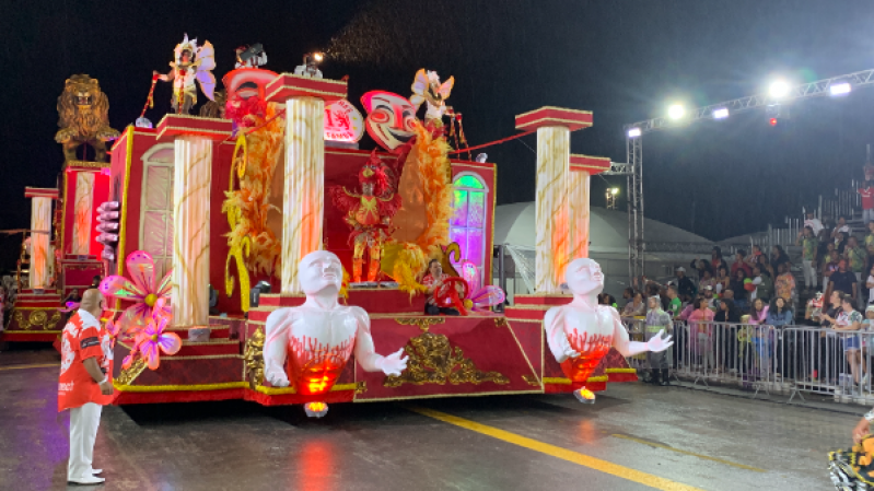 Imperadores do Samba no desfile do Carnaval de Porto Alegre de 2023