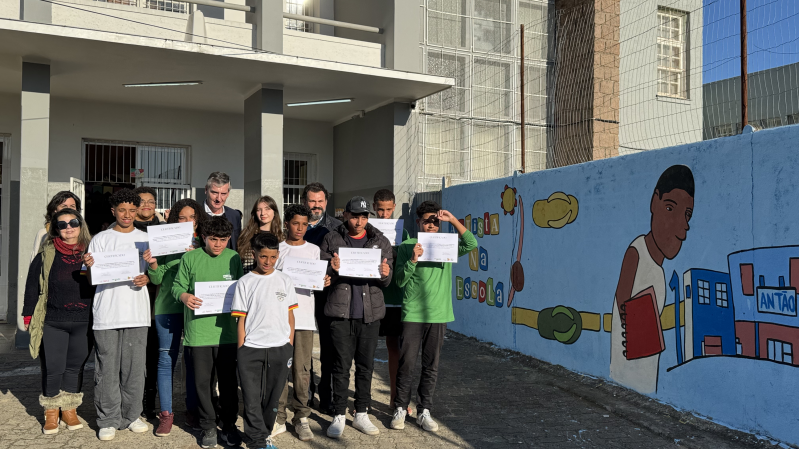 Lançamento do Artista na Escola