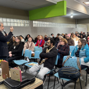 Professores assistem à formação no âmbito do projeto Autor Presente