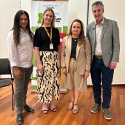 A imagem é uma foto posada com Aquiles Barboza, Denise Gress, Ivana Maria Genro Flores e Eduardo Loureiro.