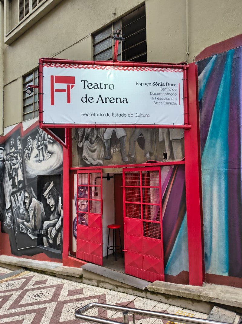 Fachada do Teatro de Arena