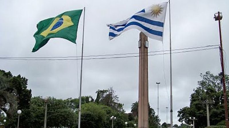 20141125174326livra.jpg