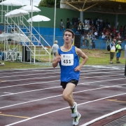 Prova de atletismo, modalidade 3000m rasos, contou com dois atletas gaúchos