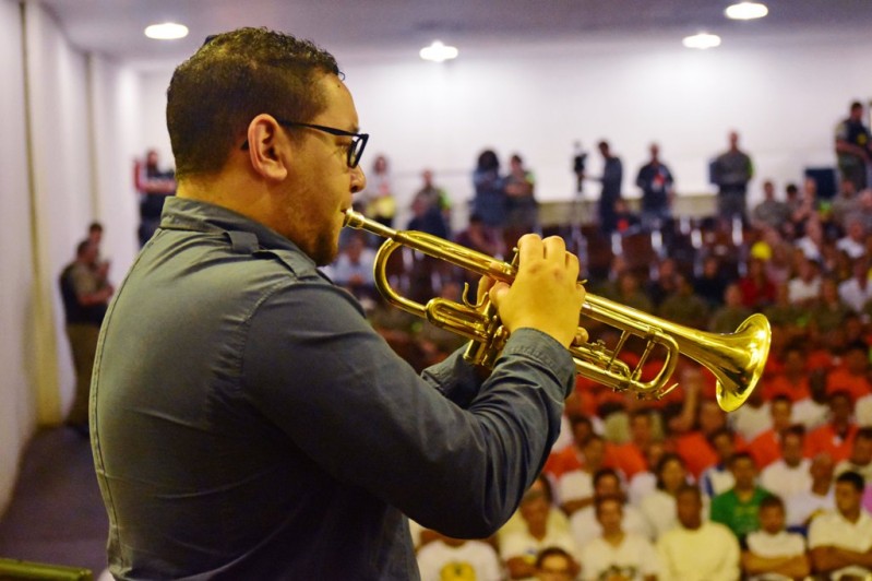 Apresentação da Escola de Música da Ospa na Cadeia Pública de Porto Alegre.