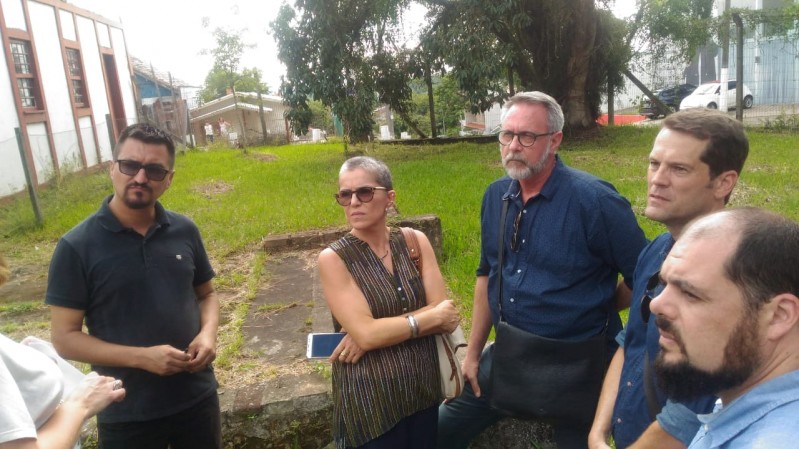 Secretária da cultura Bia Araujo, e os diretores Eduardo Hahn e Carlos Renato Savoldi. Foto: Josiele Silva.