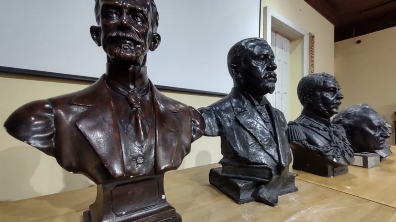 Borges de Medeiros e Julio de Castilhos terão seus bustos recuperados
