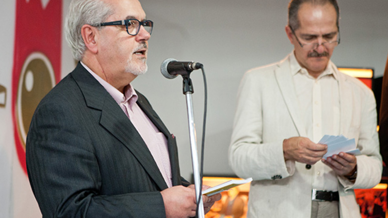 20140220164335autografos8970as200214-2.jpg