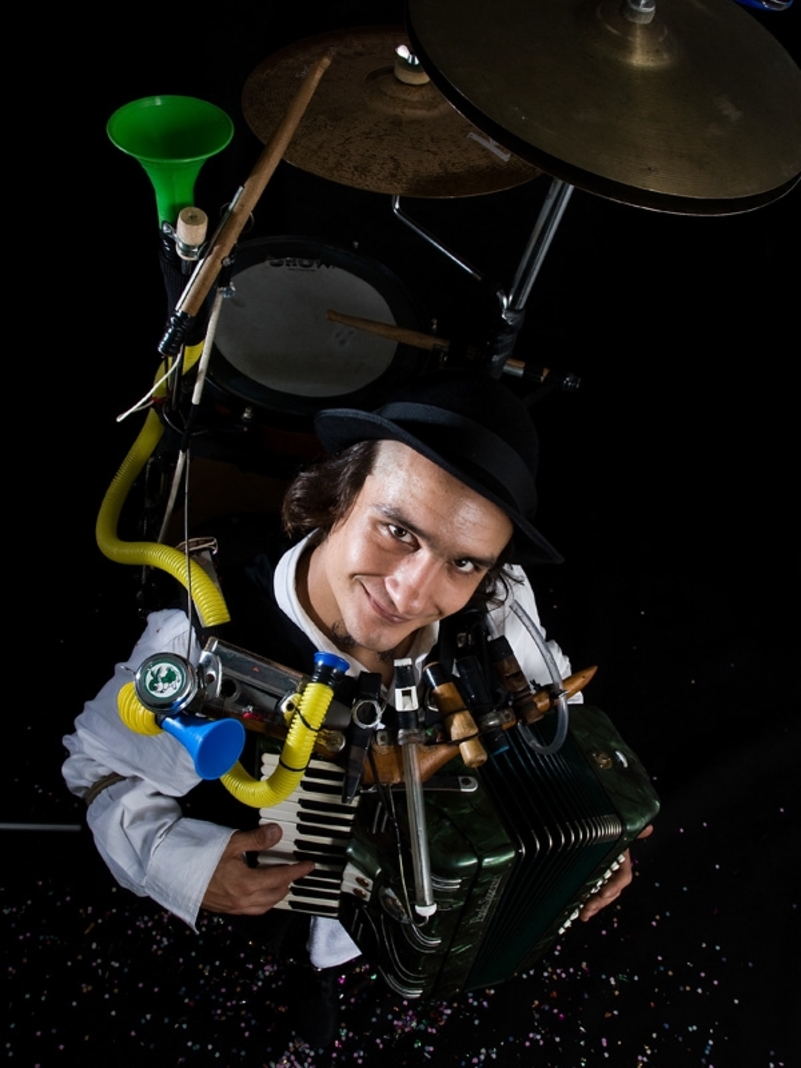 homem-bandafoto-mauricio-capellari.jpg